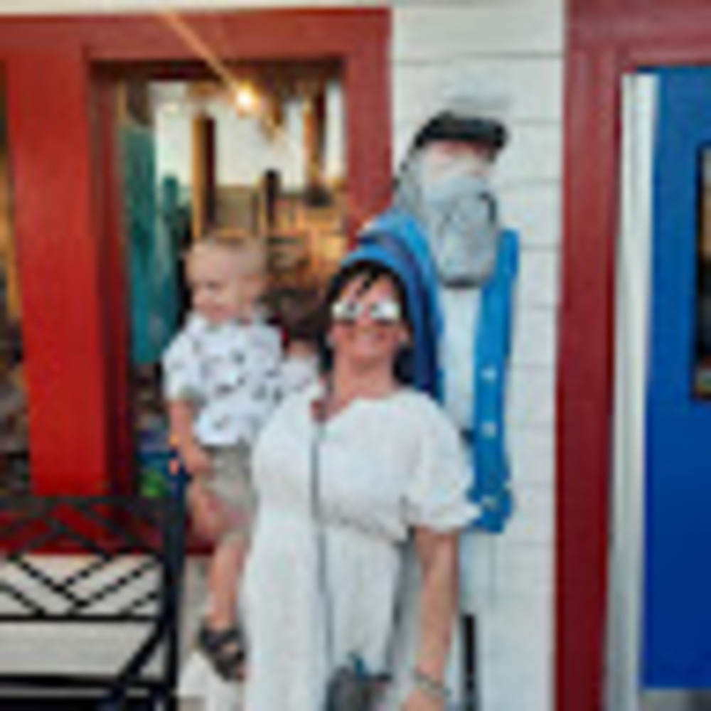 Meet your Posher, Mandy